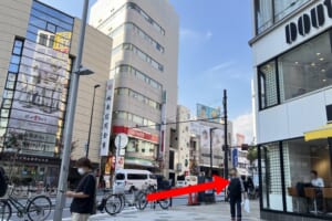 3番出口から出たところ