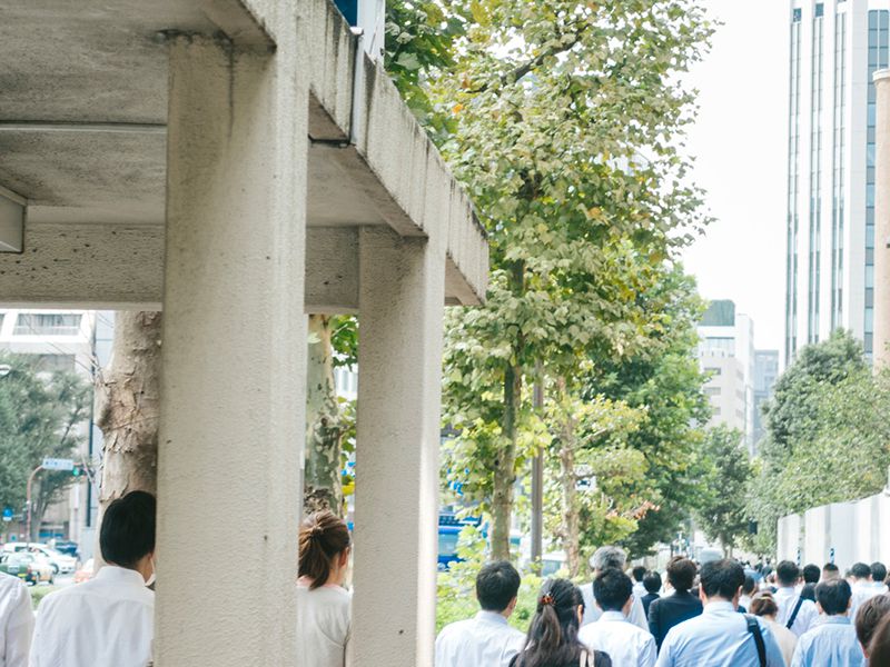 働き方改革とテレワーク事例のイメージ