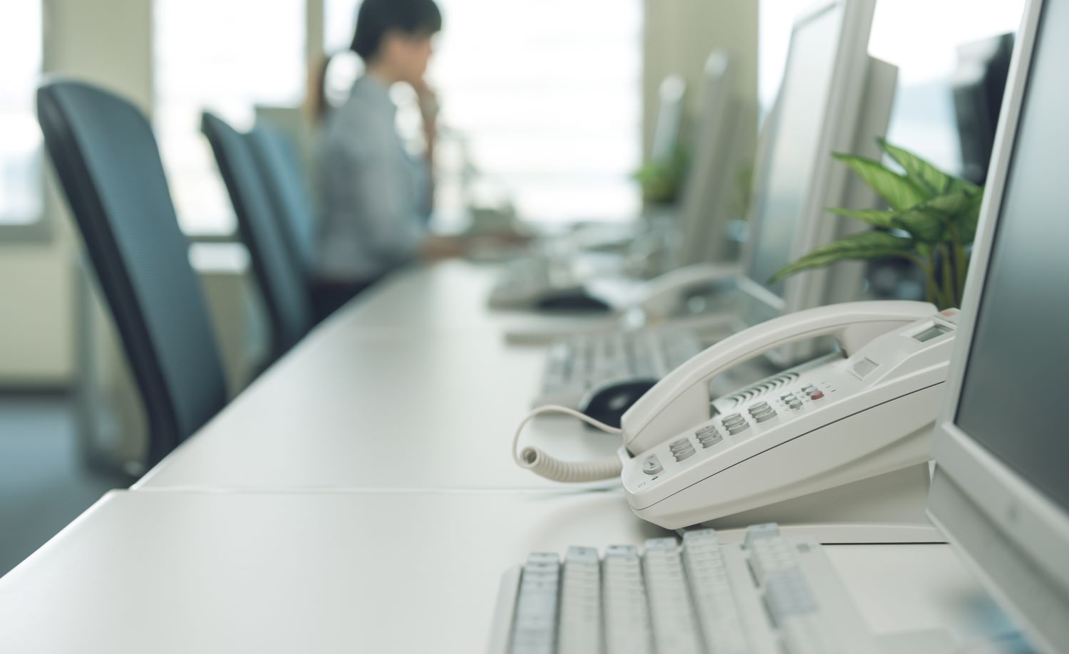 レンタルオフィスでも固定電話は使える