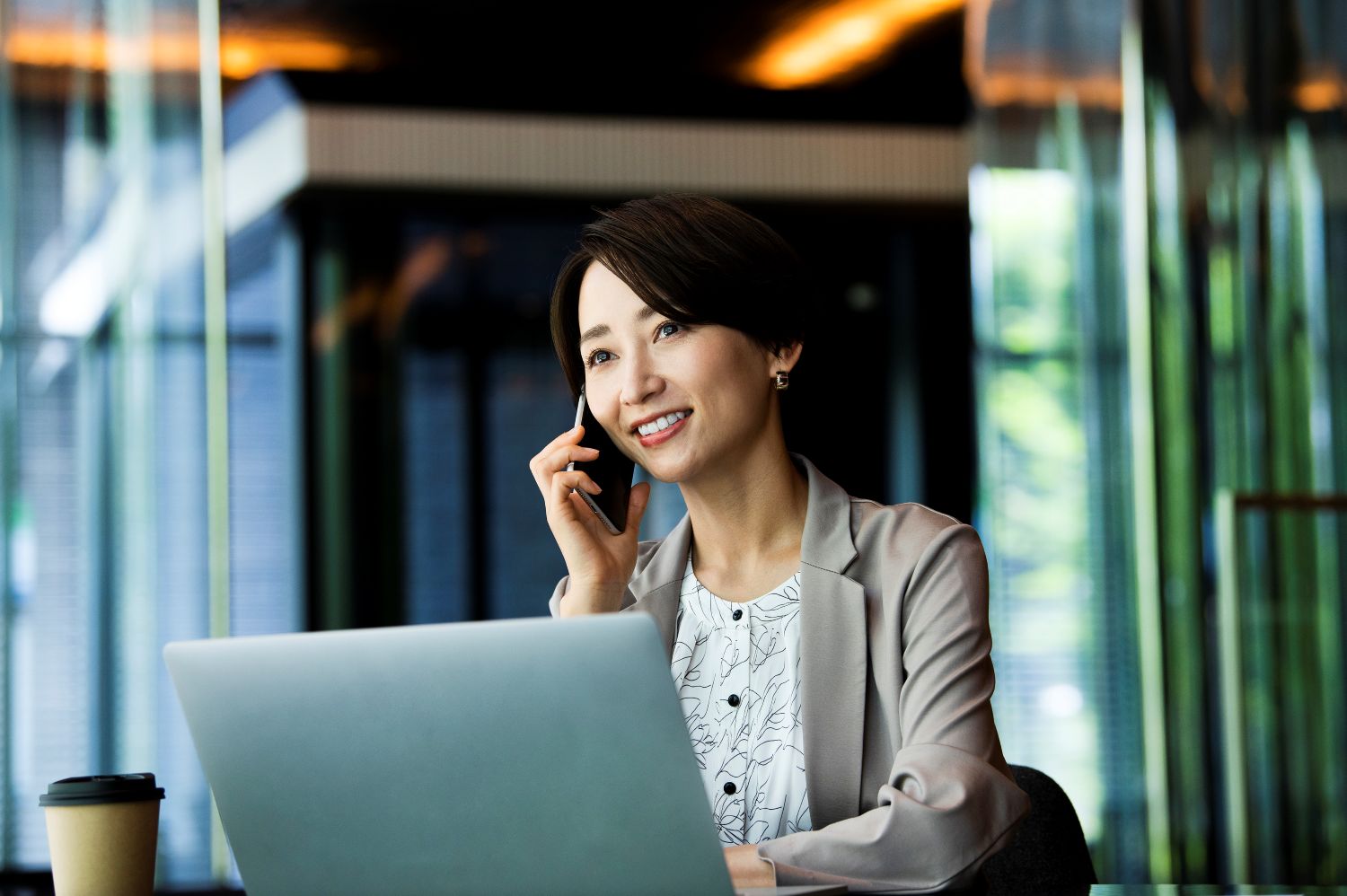 バーチャルオフィスで使える電話番号は？種類とメリットを紹介